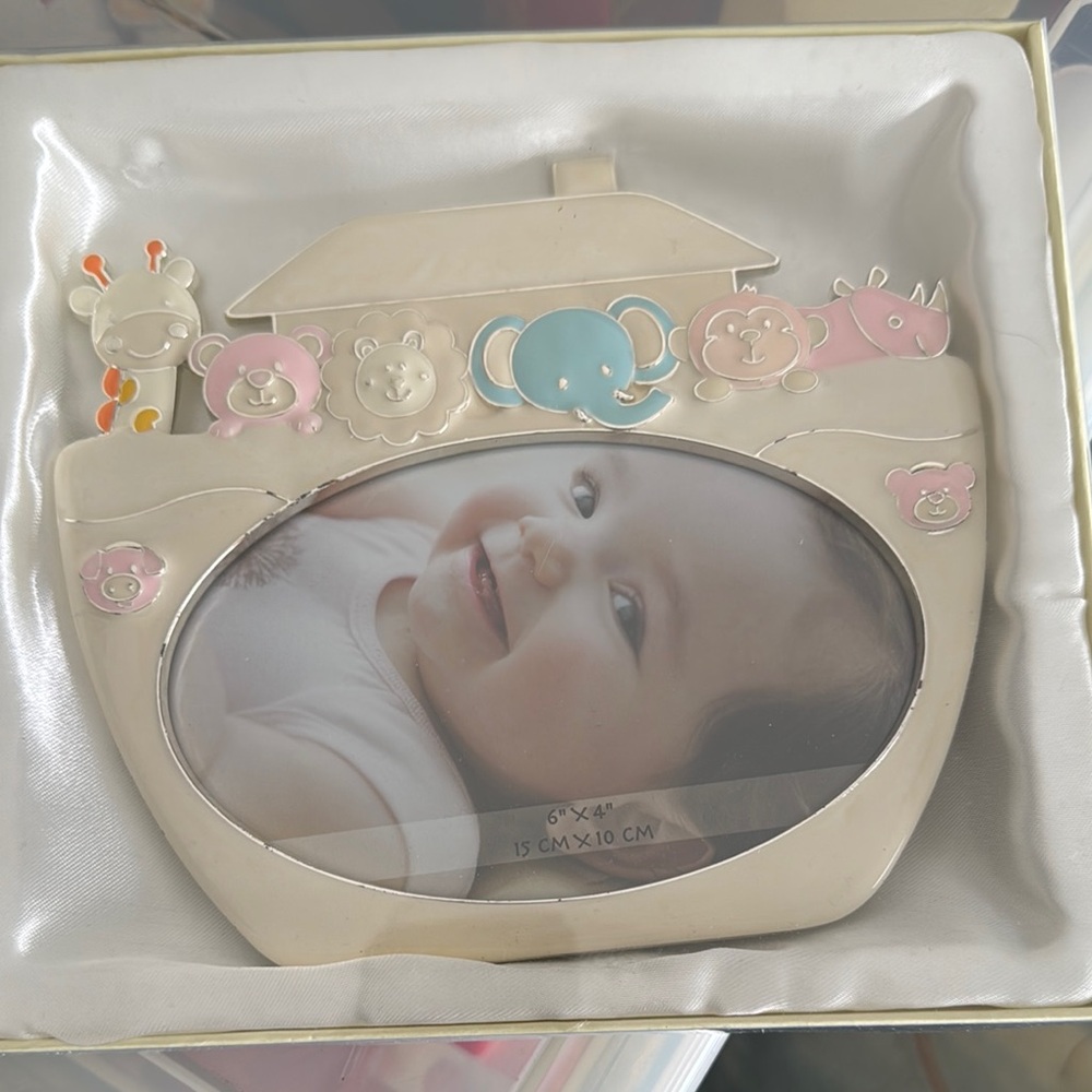 Adorable Animal-Themed Photo Frame